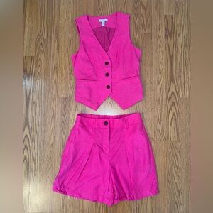 Nine West Women’s Fuchsia Pink Vest and Shorts Size XSmall
